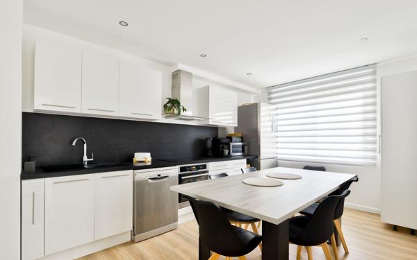 Appartement à vendre    5 pièces • 92 m2 Sainte-Foy-lès-Lyon