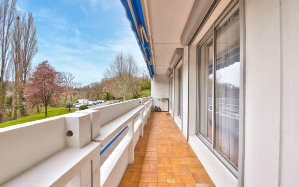 Appartement à vendre    5 pièces • 92 m2 Sainte-Foy-lès-Lyon