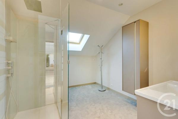 Maison à vendre  6 pièces - 170 m 2   BESANCON  - 25