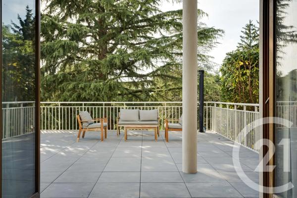 Maison à vendre  6 pièces - 170 m 2   BESANCON  - 25
