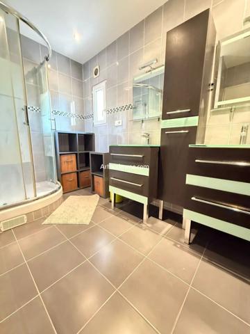 Location Maison 5 pièces 109 m2 à Sucy-en-Brie