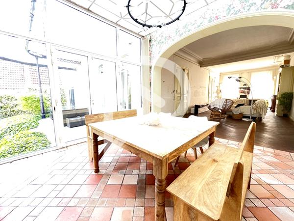 Maison 11 pièces 315 m2