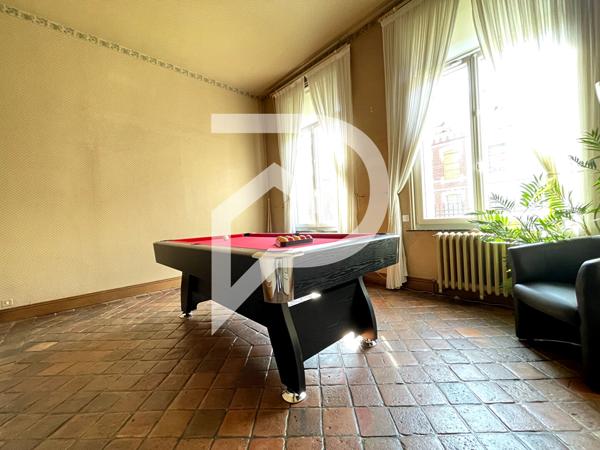 Maison 11 pièces 315 m2