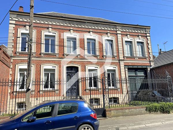 Maison 11 pièces 315 m2