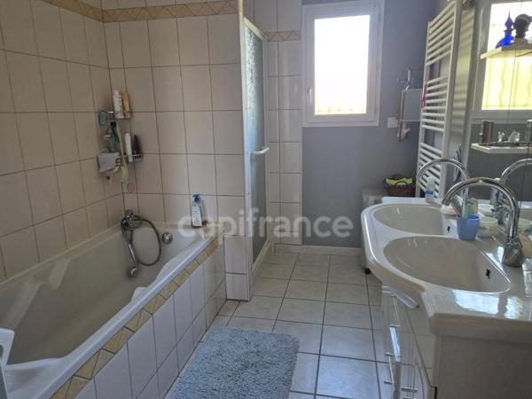 Maison à vendre 5 pièces EXCELLENT ETAT ALES (30)