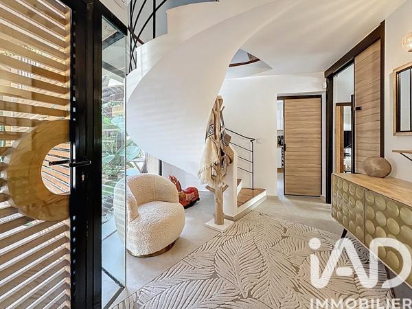 Maison à vendre 7 pièces 158 m² La Seyne-sur-Mer