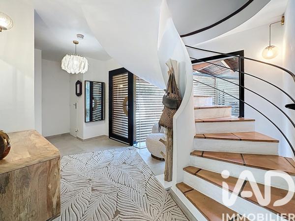 Maison à vendre 7 pièces 158 m² La Seyne-sur-Mer
