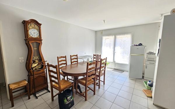 Appartement à louer    2 pièces •  Mézières-sur-Seine