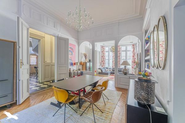 Maison à vendre 449 000 € Château-Renault 10 p 300 m² DPE D