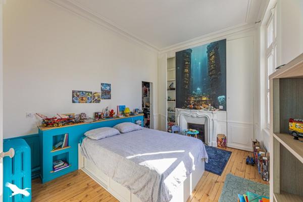 Maison à vendre 449 000 € Château-Renault 10 p 300 m² DPE D