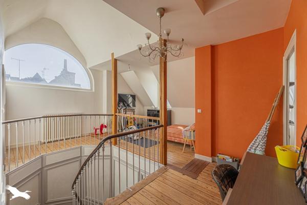 Maison à vendre 449 000 € Château-Renault 10 p 300 m² DPE D