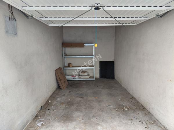 GARAGE/ BOX FERME SECTEUR NORD RESIDENCE LE GAIS LOGIS
