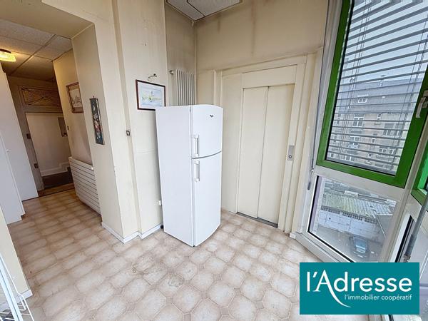 Appartement Metz 5 pièce(s) - chambre et cuisine en annexes - garages 6 voitures - combles aménageables