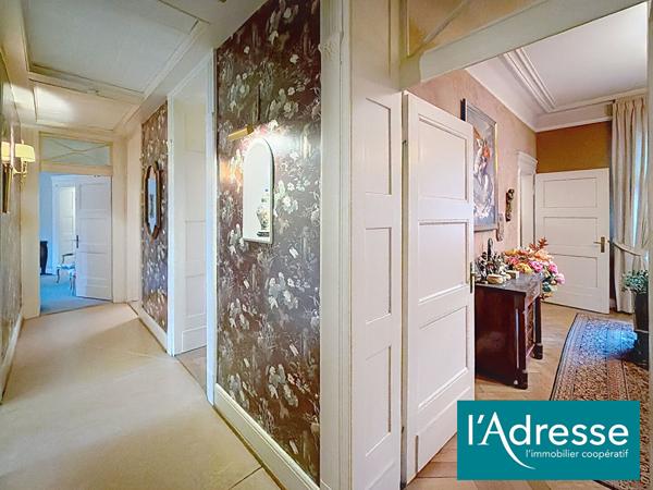 Appartement Metz 5 pièce(s) - chambre et cuisine en annexes - garages 6 voitures - combles aménageables