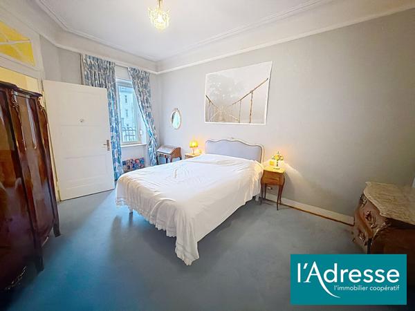 Appartement Metz 5 pièce(s) - chambre et cuisine en annexes - garages 6 voitures - combles aménageables