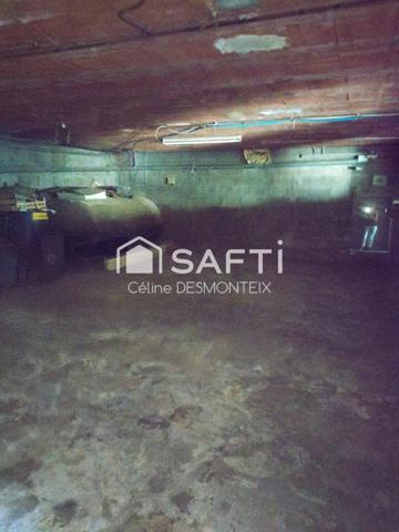 IMMEUBLE À FORT POTENTIEL AVEC PARTIE COMMERCIALE & LOGEMENT - Idéal investisseurs !