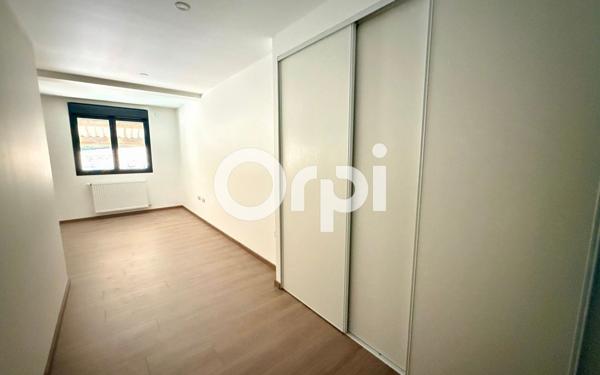 Appartement à louer    4 pièces • 142,55 m2 Theys