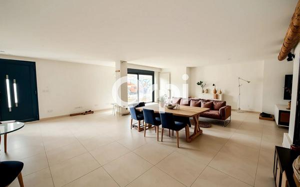 Appartement à louer    4 pièces • 142,55 m2 Theys