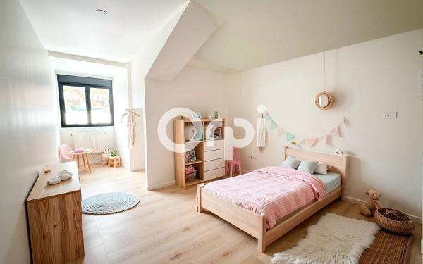 Appartement à louer    4 pièces • 142,55 m2 Theys