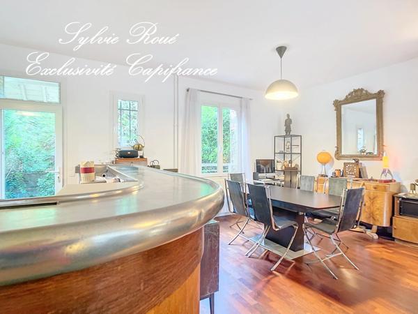 Dpt Val de Marne (94), à vendre VITRY SUR SEINE maison P7 de 190 m² - Terrain de 476 m²