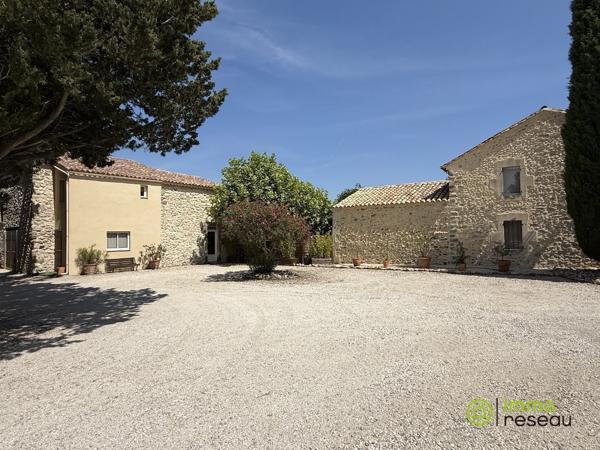 Mas à MONTFAVET (84140)