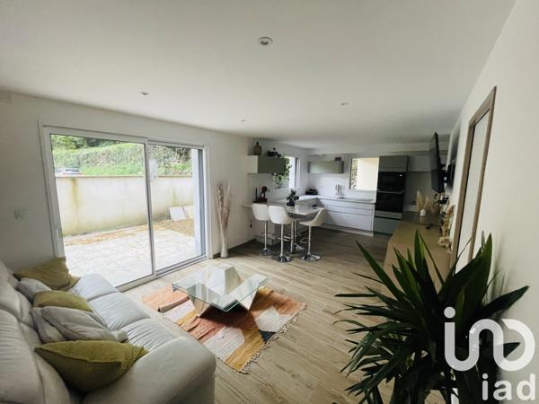 Maison 4 pièces de 72 m² à Argelès-Gazost (65400)