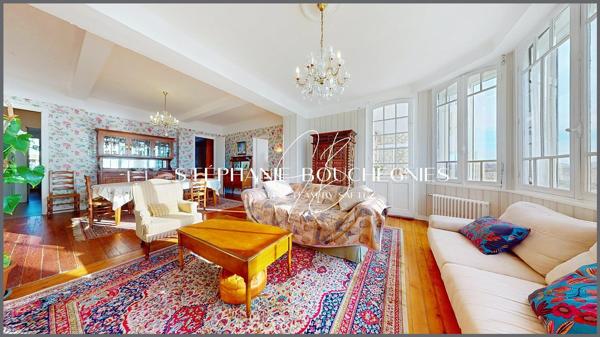 Villa d'éqoque Face à la mer - 286m2 - Royan 17200