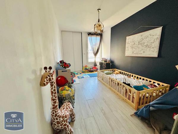 Appartement à vendre 6 pièces 101.26m² Fos-sur-Mer (13270)