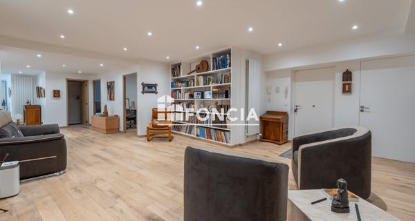À vendre Appartement 6 pièces 183 m² - Rueil-malmaison 92500