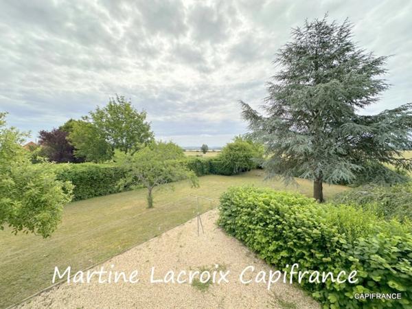 Dpt SARTHE (72), à vendre CHERRÉ-AU - PROPRIÉTÉ  P7 de 143 m² - Terrain de 3998 M²