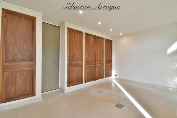 Maison de maître du XIXᵉ siècle à Villeneuve-sur-Lot – 460 m² – Parc de 8 300 m² – Piscine – Centre-ville à pied