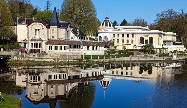 Maison à vendre à Bagnoles de l'Orne Normandie (61140) - Orne