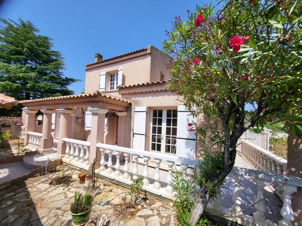 VILLA FAMILIALE 5 PIECES A MARTIGUES BARBOUSSADE