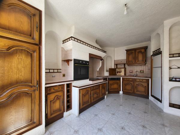 VILLA FAMILIALE 5 PIECES A MARTIGUES BARBOUSSADE