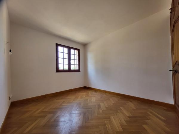 VILLA FAMILIALE 5 PIECES A MARTIGUES BARBOUSSADE