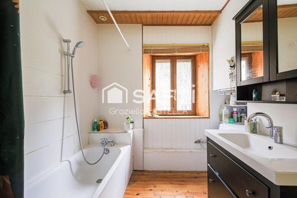 RARE À LA VENTE – MAISON AU CALME, PROCHE NATURE (FRANGE VERTE)