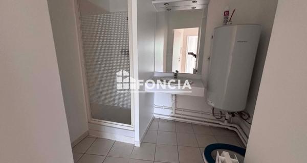 Location Appartement 2 pièces 38.5 m² - Mantes-la-jolie 78200