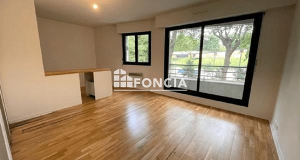 Location Studio 23.41 m² - Vanves 92170