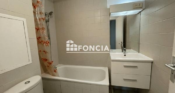 Location Studio 23.41 m² - Vanves 92170