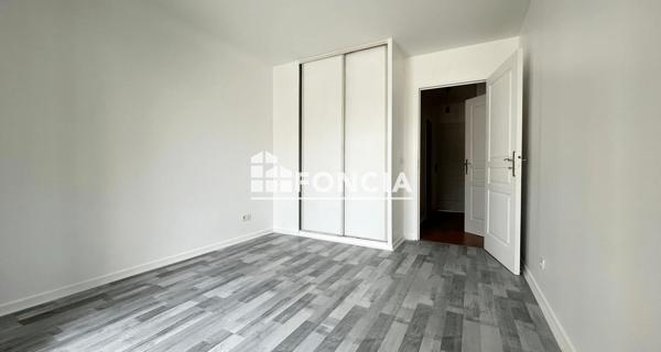 Location Appartement 3 pièces 66.48 m² - Issy-les-moulineaux 92130