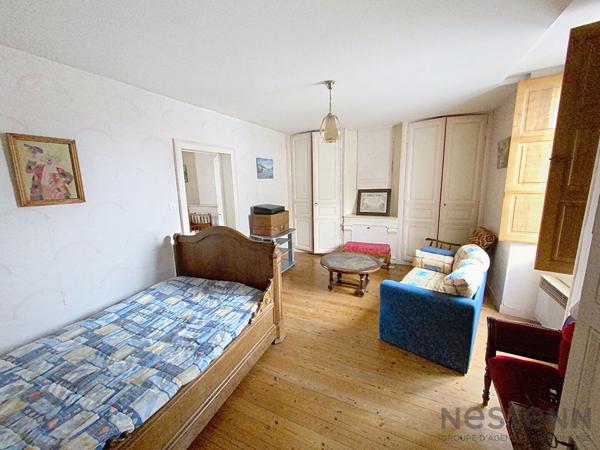 Maison de caractère avec 4 chambres, charme et beaux volumes à découvrir