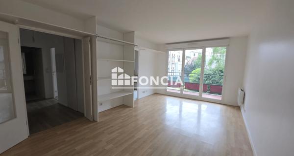 Location Appartement 2 pièces 44.83 m² - Ivry-sur-seine 94200