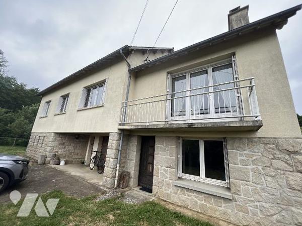 UNE MAISON D'HABITATION INDIVIDUELLE A VENDRE