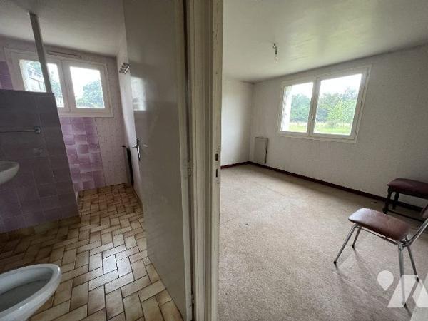 UNE MAISON D'HABITATION INDIVIDUELLE A VENDRE