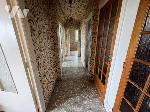 UNE MAISON D'HABITATION INDIVIDUELLE A VENDRE