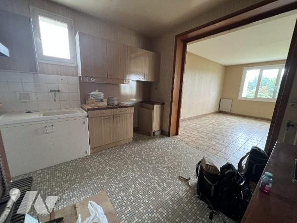 UNE MAISON D'HABITATION INDIVIDUELLE A VENDRE