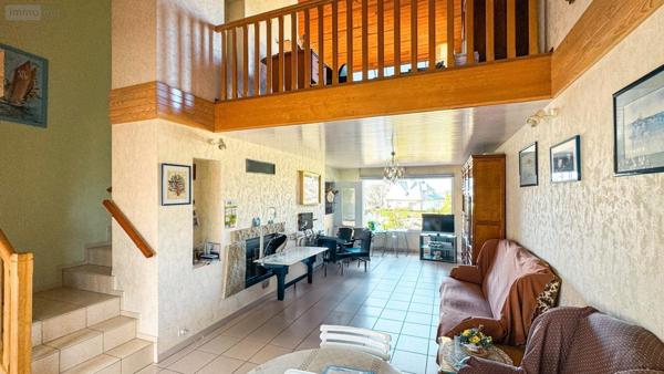 Maison à vendre à Trégastel dans les Côtes-d'Armor (22730), ref : VM499-22143