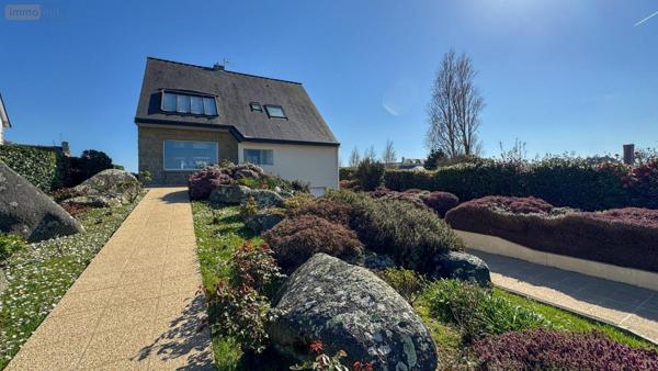 Maison à vendre à Trégastel dans les Côtes-d'Armor (22730), ref : VM499-22143