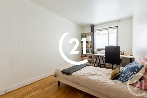 Appartement F2 à vendre  3 pièces - 50 m2 PARIS - 75018