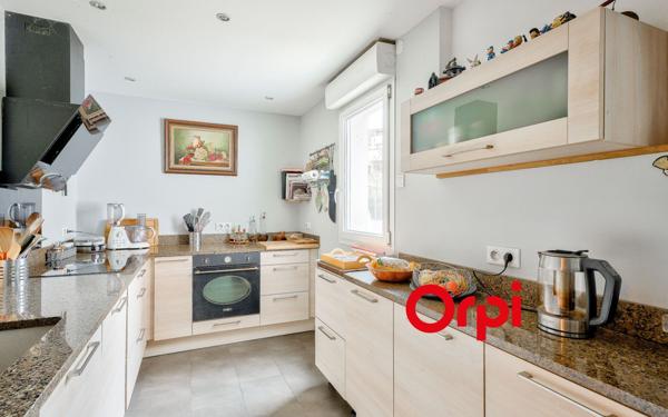 Appartement à vendre    4 pièces • 83 m2 Irigny